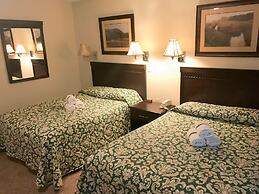 Carriage House Country Club