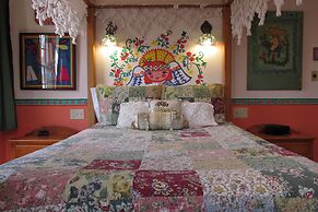 La Doña Luz Inn