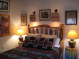 La Doña Luz Inn