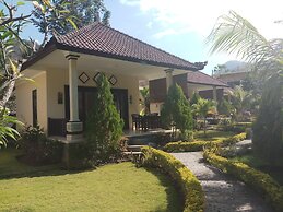 Bintang Beach Villas