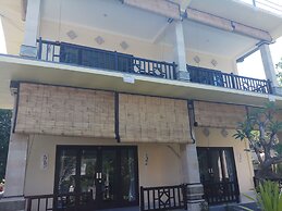 Bintang Beach Villas