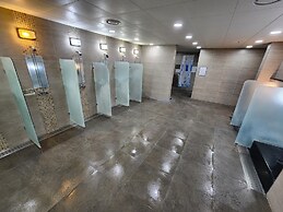 Seogwipo JS Hotel