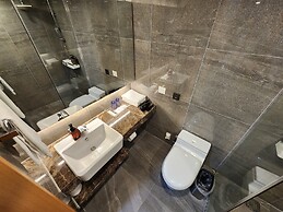 Seogwipo JS Hotel