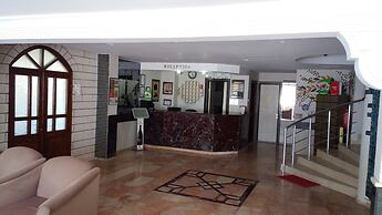 Isinda Hotel