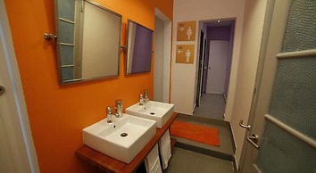 Ey Lisbon Hostel