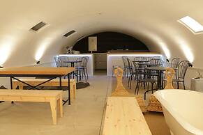 Procyon Boutique & Suites