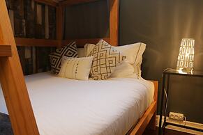 Procyon Boutique & Suites