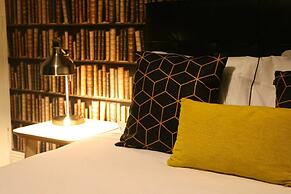 Procyon Boutique & Suites