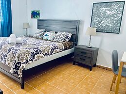 Discovery Inn Suites at 681 Ocean Drive