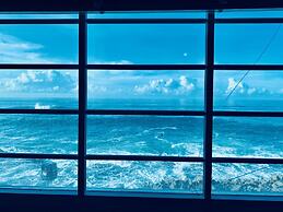 Discovery Inn Suites at 681 Ocean Drive