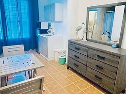 Discovery Inn Suites at 681 Ocean Drive