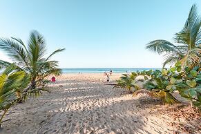 Discovery Inn Suites at 681 Ocean Drive