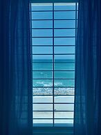 Discovery Inn Suites at 681 Ocean Drive