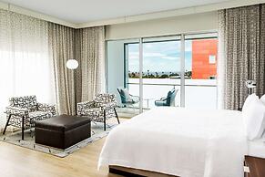 Hampton Inn & Suites Santa Monica