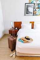 Hampton Inn & Suites Santa Monica