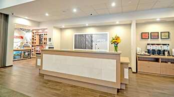 Hampton Inn Chicago North-Loyola Station