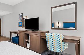 Hampton Inn Chicago North-Loyola Station