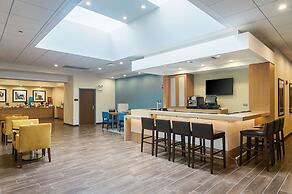 Hampton Inn Chicago North-Loyola Station