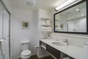Hampton Inn Chicago North-Loyola Station