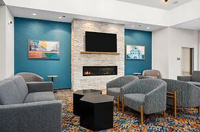 Hampton Inn Chicago North-Loyola Station