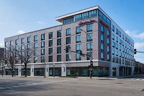 Hampton Inn Chicago North-Loyola Station