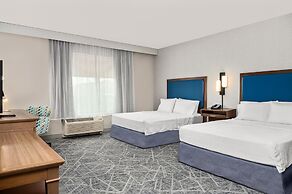 Hampton Inn Chicago North-Loyola Station