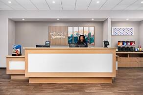Hampton Inn Chicago North-Loyola Station
