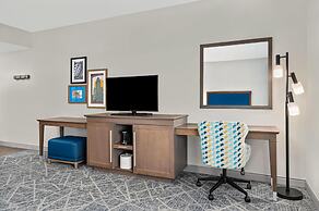 Hampton Inn Chicago North-Loyola Station