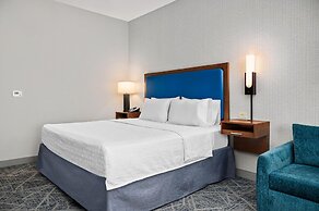 Hampton Inn Chicago North-Loyola Station