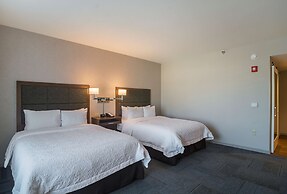 Hampton Inn Chicago North-Loyola Station