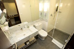 Royal Regency Palace Hotel