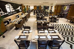 Royal Regency Palace Hotel