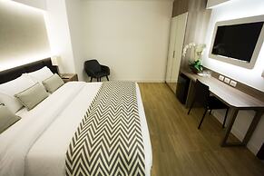 Royal Regency Palace Hotel