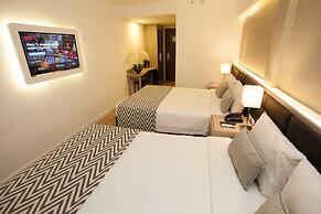 Royal Regency Palace Hotel