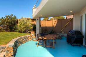 House By The Ocean