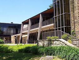 Rough River Dam State Resort Park