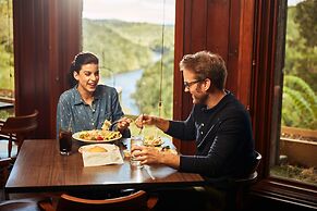 Cumberland Falls State Resort Park