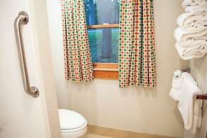 Cumberland Falls State Resort Park