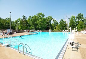 Cumberland Falls State Resort Park