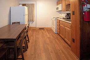 Cumberland Falls State Resort Park