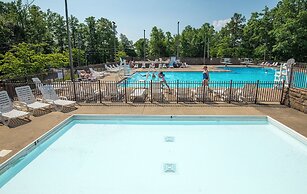 Cumberland Falls State Resort Park