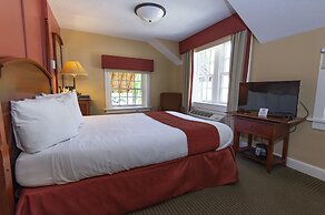 Cumberland Falls State Resort Park