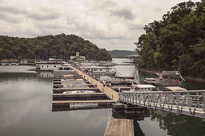 Dale Hollow Lake State Resort Park