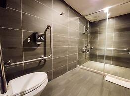 Just Live Inn Keelung