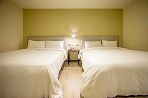 Just Live Inn Keelung