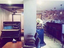 Just Live Inn Keelung