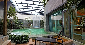 All-Ur Boutique Motel KaoHsiung Branch