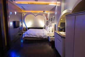 All-Ur Boutique Motel KaoHsiung Branch