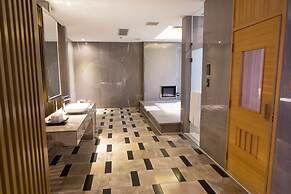 All-Ur Boutique Motel KaoHsiung Branch