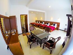 Hotel Sunrich Kandy